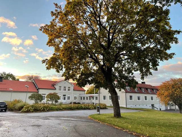 Gården med huvudbyggnaden